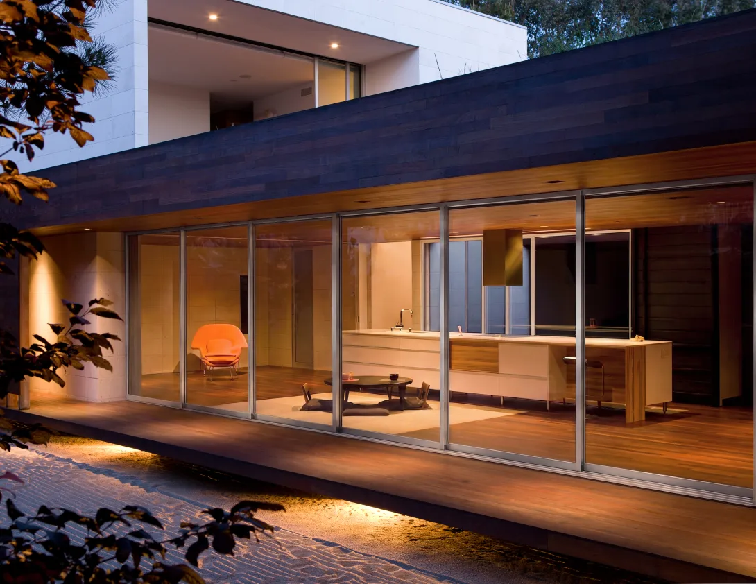 The Series 8600 Multi-Slide Door features an innovative concealed multipoint locking system, premium energy performance, and a wide variety of popular finishes to match any home aesthetic.